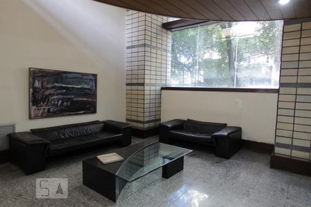 Apartamento à venda com 55m², 1 quarto e 1 vagaHall