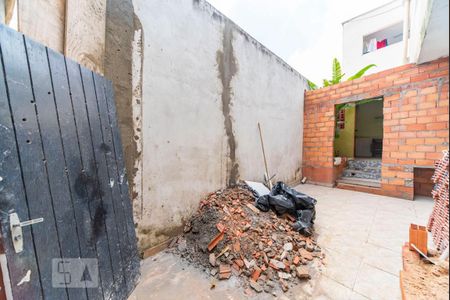 Casa à venda com 280m², 3 quartos e 2 vagas Casa à venda com 280m², 3 quartos e 2 vagasGaragem da Edícula