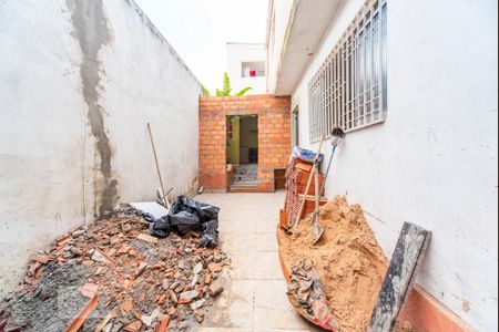 Casa à venda com 280m², 3 quartos e 2 vagas Casa à venda com 280m², 3 quartos e 2 vagasGaragem da Edícula