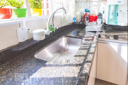 Casa à venda com 280m², 3 quartos e 2 vagas Casa à venda com 280m², 3 quartos e 2 vagasPia