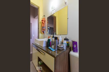 Casa à venda com 350m², 3 quartos e 4 vagas Casa à venda com 350m², 3 quartos e 4 vagasBanheiro 3