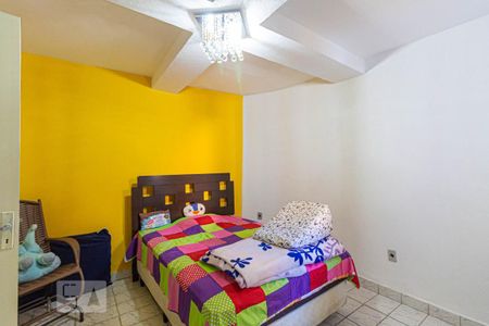 Casa à venda com 350m², 3 quartos e 4 vagas Casa à venda com 350m², 3 quartos e 4 vagasQuarto 3