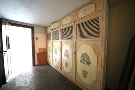 Casa à venda com 1300m², 5 quartos e 6 vagasGuarda - Louça