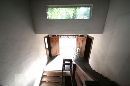 Casa à venda com 1300m², 5 quartos e 6 vagasEntrada 