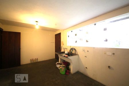 Casa à venda com 1300m², 5 quartos e 6 vagasÁrea de Serviço