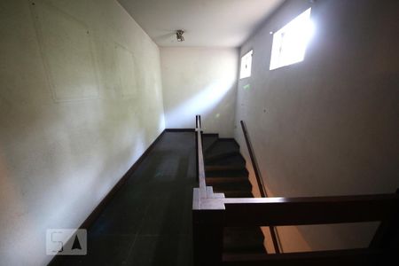 Casa à venda com 1300m², 5 quartos e 6 vagasAcesso