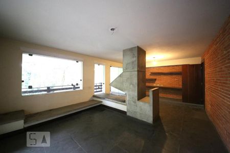 Casa à venda com 1300m², 5 quartos e 6 vagasSala 