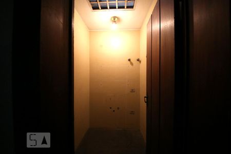 Casa à venda com 1300m², 5 quartos e 6 vagasBanheiro