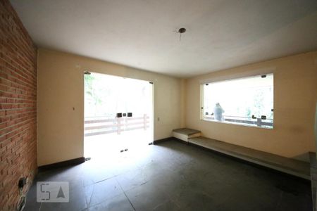 Casa à venda com 1300m², 5 quartos e 6 vagasSala 
