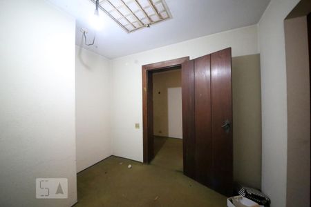 Casa à venda com 1300m², 5 quartos e 6 vagasSuíte 3