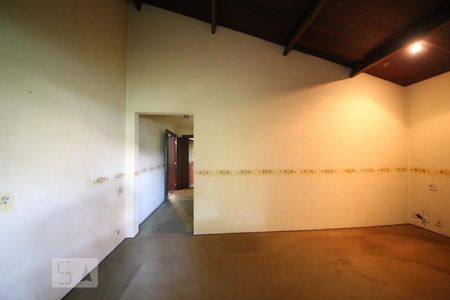 Casa à venda com 1300m², 5 quartos e 6 vagasSuíte 1