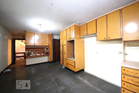 Casa à venda com 1300m², 5 quartos e 6 vagasCozinha