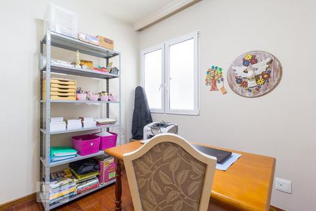 Apartamento à venda com 120m², 4 quartos e 2 vagasQuarto