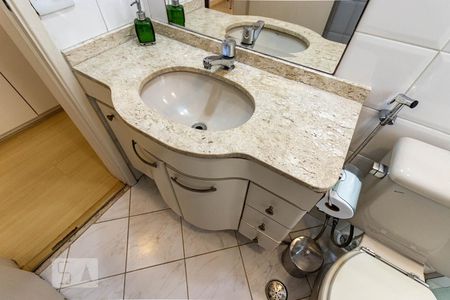 Apartamento à venda com 50m², 1 quarto e 1 vaga Apartamento à venda com 50m², 1 quarto e 1 vagaBanheiro