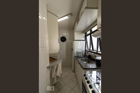 Apartamento à venda com 50m², 1 quarto e 1 vaga Apartamento à venda com 50m², 1 quarto e 1 vagaCozinha