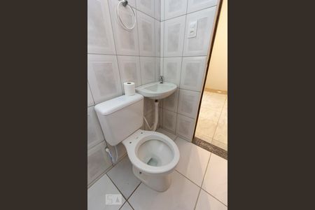 Banheiro da Suíte de apartamento à venda com 3 quartos, 81m² em Santa Mônica, Belo Horizonte