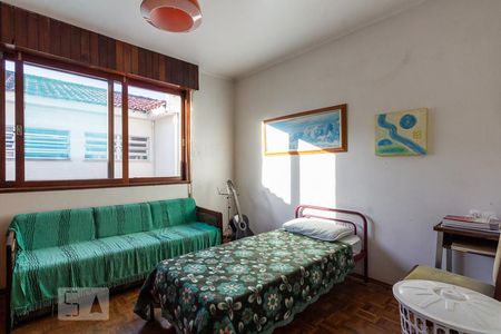 Casa à venda com 350m², 7 quartos e 3 vagasQuarto 2