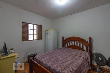 Casa à venda com 200m², 3 quartos e 2 vagasQuarto 3