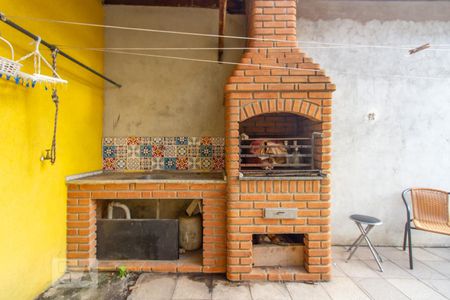 Casa à venda com 200m², 3 quartos e 2 vagasChurrasqueira