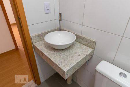 Apartamento para alugar com 54m², 2 quartos e 1 vaga Apartamento para alugar com 54m², 2 quartos e 1 vagaBanheiro Social