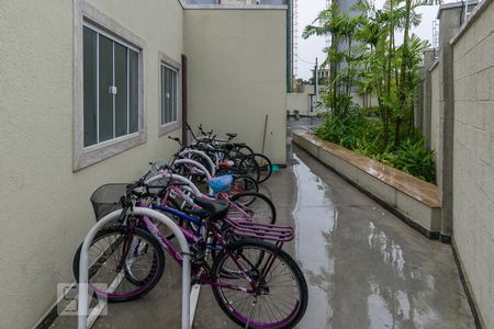 Apartamento para alugar com 54m², 2 quartos e 1 vaga Apartamento para alugar com 54m², 2 quartos e 1 vagaÁrea comum - Bicicletário