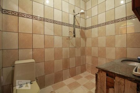 Casa à venda com 250m², 2 quartos e 3 vagasBanheiro