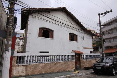 Casa à venda com 250m², 2 quartos e 3 vagasFachada