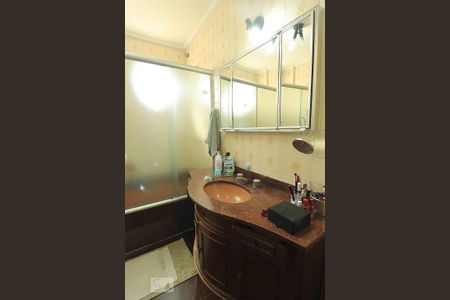 Apartamento à venda com 313m², 3 quartos e 3 vagasBanheiro da Suíte