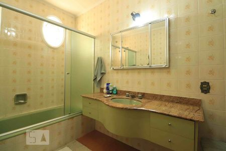 Apartamento à venda com 313m², 3 quartos e 3 vagasBanheiro Social