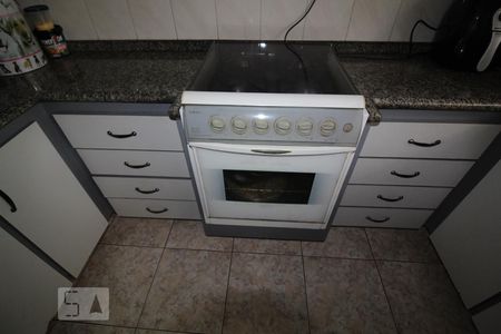 Casa à venda com 316m², 3 quartos e 3 vagasCozinha fogão