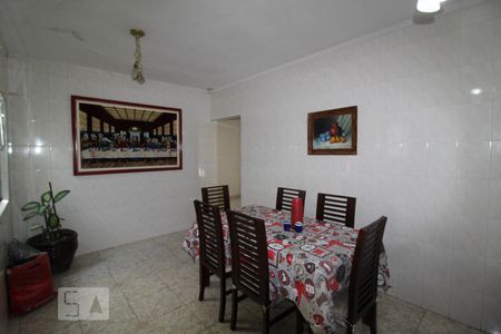 Casa à venda com 316m², 3 quartos e 3 vagasSala jantar