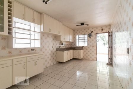 Casa à venda com 300m², 3 quartos e 5 vagasCozinha