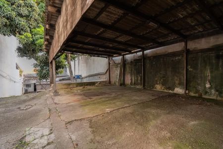 Casa à venda com 300m², 3 quartos e 5 vagasGaragem Inferior/Quintal