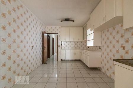 Casa à venda com 300m², 3 quartos e 5 vagasCozinha