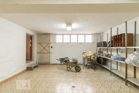 Casa à venda com 300m², 3 quartos e 5 vagasQuarto de Serviço