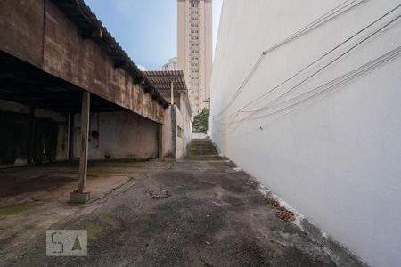 Casa à venda com 300m², 3 quartos e 5 vagasGaragem Inferior/Quintal
