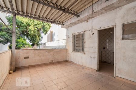 Casa à venda com 300m², 3 quartos e 5 vagasVaranda
