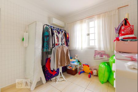 Casa de condomínio à venda com 151m², 3 quartos e 2 vagasQuarto 2