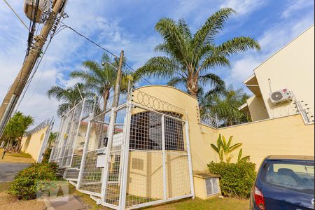 Casa de condomínio à venda com 151m², 3 quartos e 2 vagasFachada