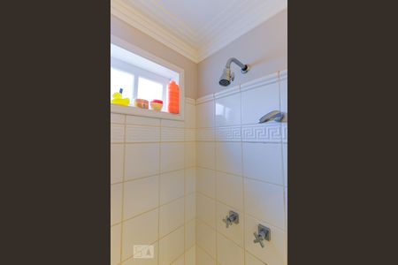 Casa de condomínio à venda com 151m², 3 quartos e 2 vagasBanheiro Suíte