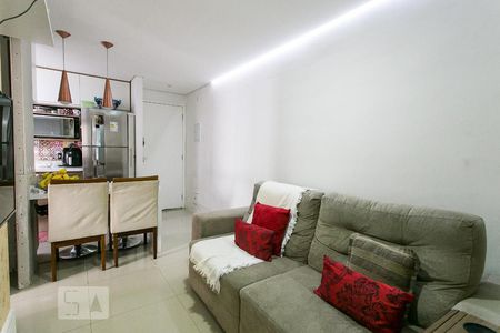 Sala de apartamento para alugar com 3 quartos, 65m² em Vila Prudente, São Paulo