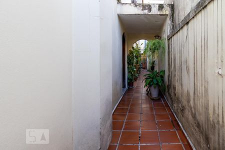 Casa à venda com 185m², 4 quartos e 2 vagas Casa à venda com 185m², 4 quartos e 2 vagasQuintal