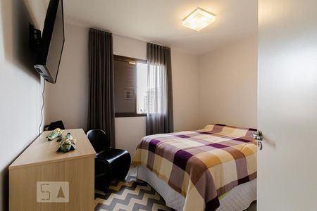 Apartamento à venda com 70m², 3 quartos e 2 vagas Apartamento à venda com 70m², 3 quartos e 2 vagasQuarto 1