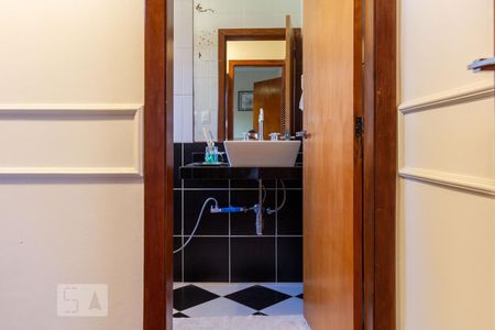 Casa à venda com 320m², 3 quartos e 4 vagas Casa à venda com 320m², 3 quartos e 4 vagasSuíte 1