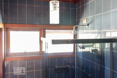 Casa à venda com 320m², 3 quartos e 4 vagas Casa à venda com 320m², 3 quartos e 4 vagasSuíte 2 Banheiro