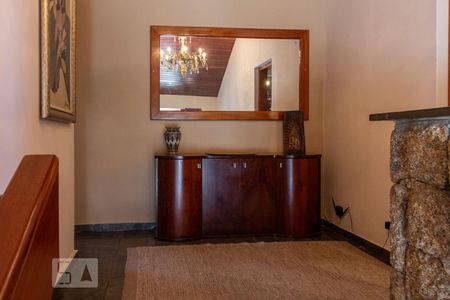 Casa à venda com 320m², 3 quartos e 4 vagas Casa à venda com 320m², 3 quartos e 4 vagasSuíte 2