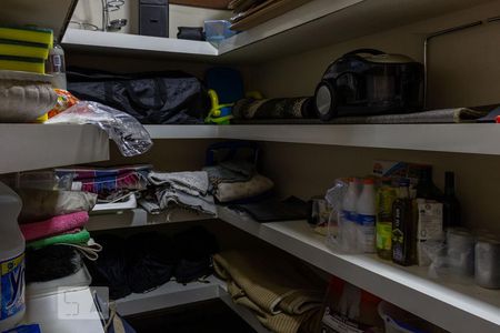 Casa à venda com 320m², 3 quartos e 4 vagas Casa à venda com 320m², 3 quartos e 4 vagasDispensa