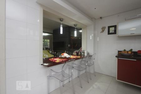 Casa de condomínio à venda com 443m², 4 quartos e 4 vagasCOZINHA