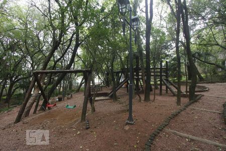 Casa de condomínio à venda com 443m², 4 quartos e 4 vagasPLAYGROUND