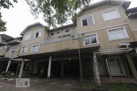 Casa de condomínio à venda com 443m², 4 quartos e 4 vagasFACHADA